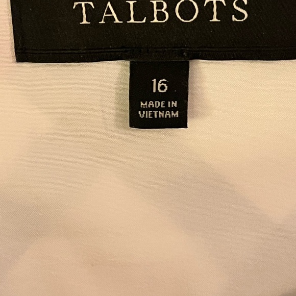 Talbots full red and white skirt with side zipper. - Picture 2 of 3